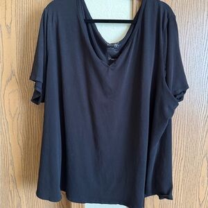 Terra & Sky Plain Black Tshirt